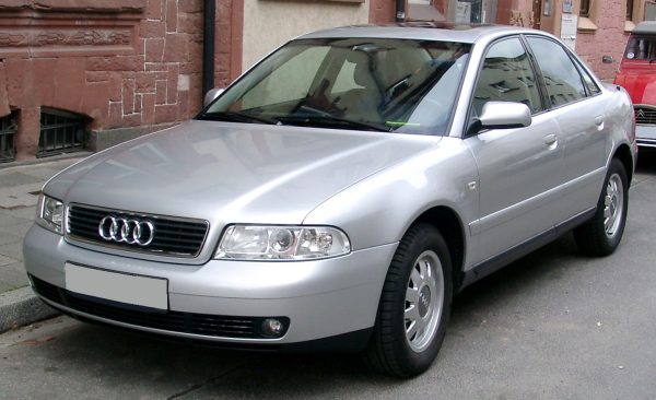Parabrisas Degrade Azul 4 puertas Audi A4/S4 1996-2001